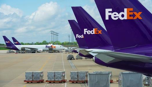 國(guó)際快遞正式報(bào)關(guān)會(huì)產(chǎn)生的費(fèi)用_國(guó)際快遞報(bào)關(guān)是什么意思_