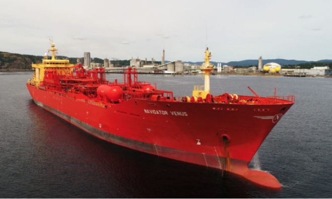 航運(yùn) 航運(yùn)