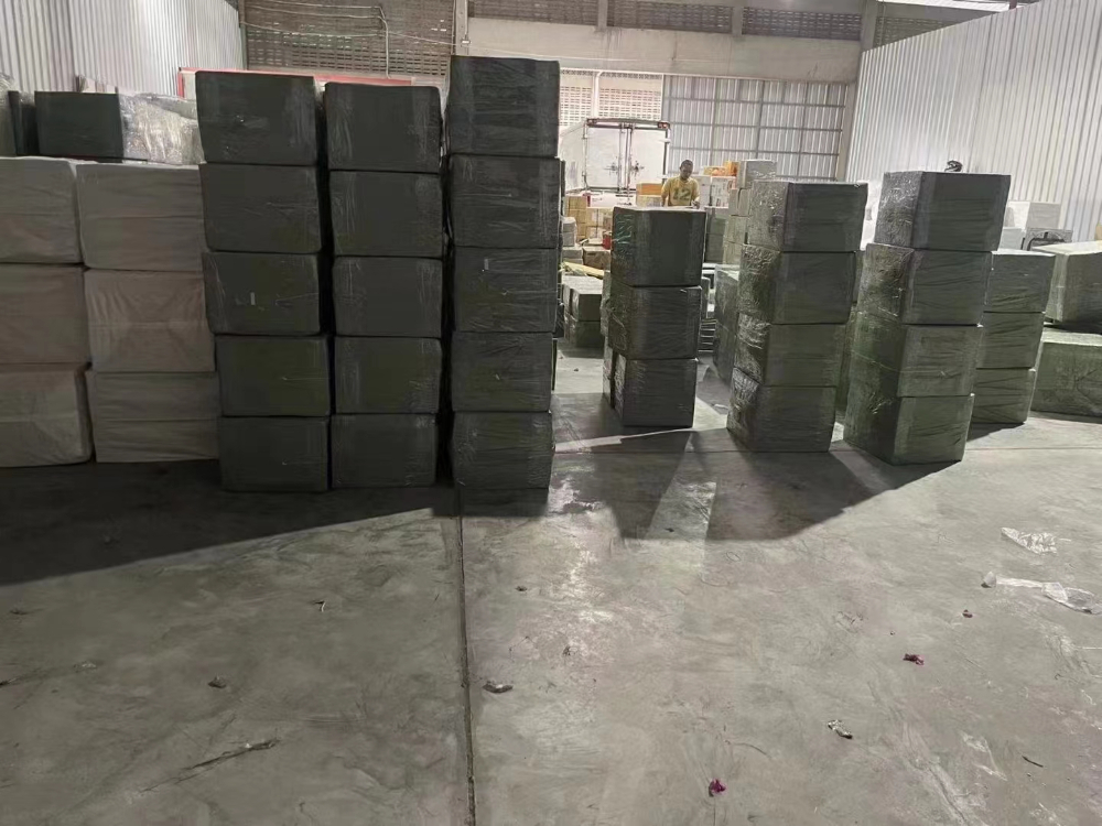 UPS寄加拿大快遞價(jià)格(UPS發(fā)加拿大多少錢(qián))