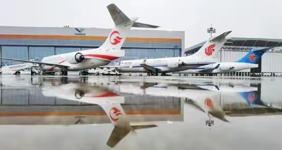 美國空加派專線